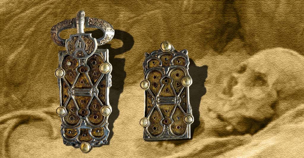 Parure de la reine Arégonde (v. 515-573), femme de Clotaire Ier (511-561), roi des Francs. Gaule mérovingienne. © Jastrow, Wikimedia commons, DP 